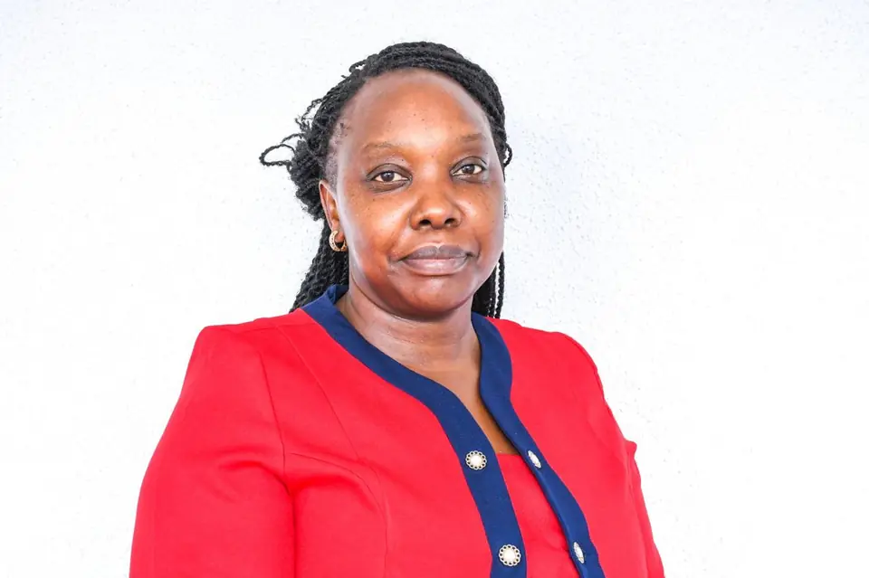 Edigar Norah J.